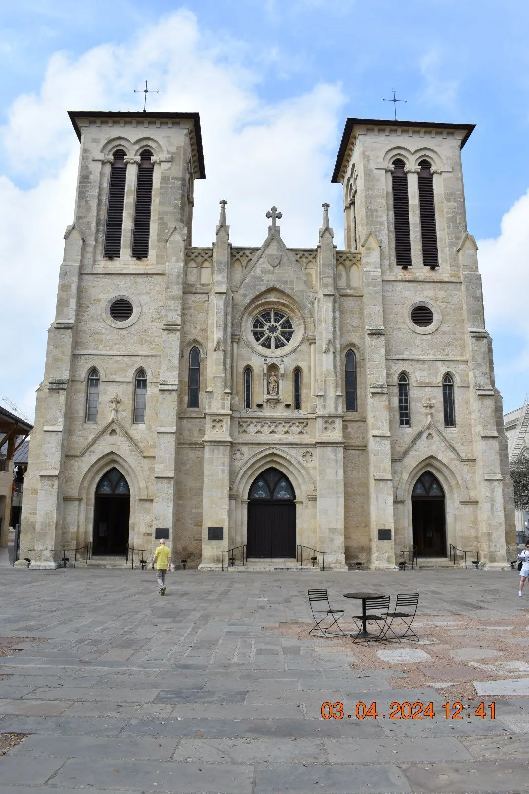 Front facade of San Fernando Cathedral in San Antonio, Texas